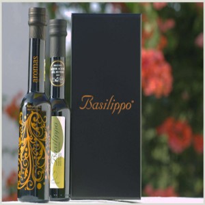 Extra Virgin Olive Oil Gourmet 250ml and Orange Flavor 250ml. in black wooden box gift. delicatessenMED Bsp